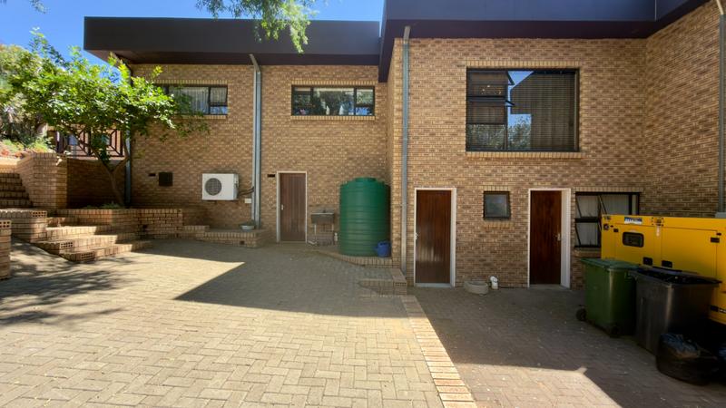 5 Bedroom Property for Sale in Pentagon Park Free State